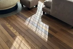 Планкен из термоясеня в качестве напольного покрытия фото Планкен из термоясеня в качестве напольного покрытия фото